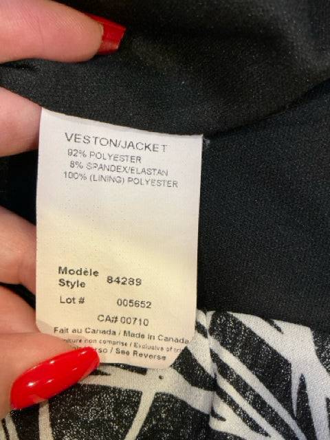 Joseph Ribcoff Outerwear Size Medium - Margaret’s Fine Consignment