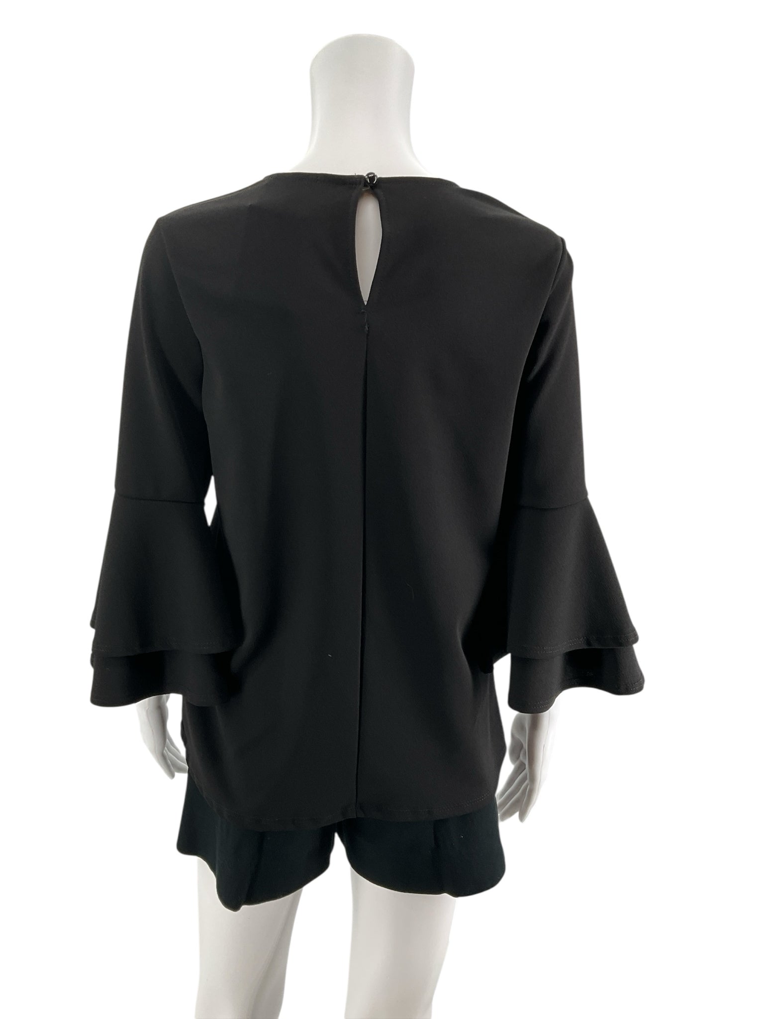First Love Size S Black Solid Pre-Owned Ladies Casual Top - Downstairs
