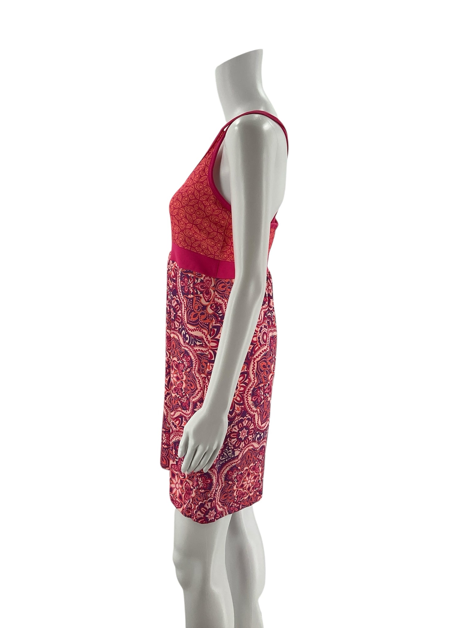 Tehama Pink/Orange Print Pre-Owned Ladies Dress - Size Small