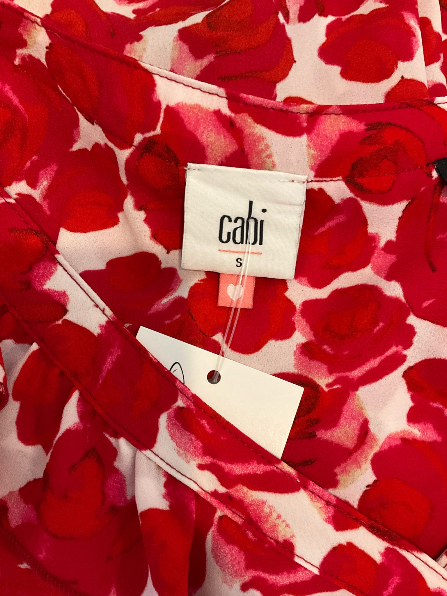 cabi White/Red Sleeveless Rose Top Floral Ruffle V-Neck Sleeveless Blouse Size Small - Size S