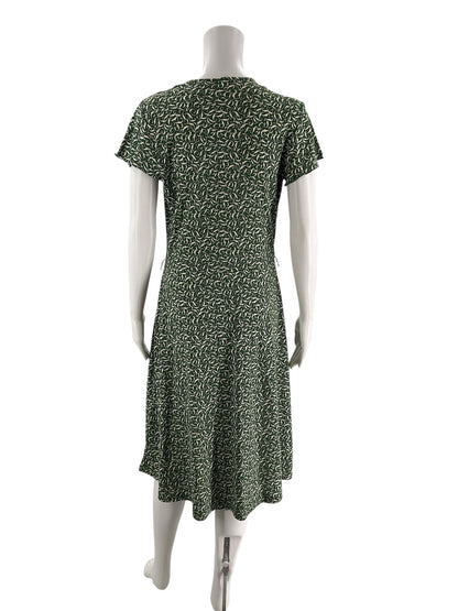 Charter Club ivory and green print ladies dress in size 8, featuring a flowing design and elegant pattern.