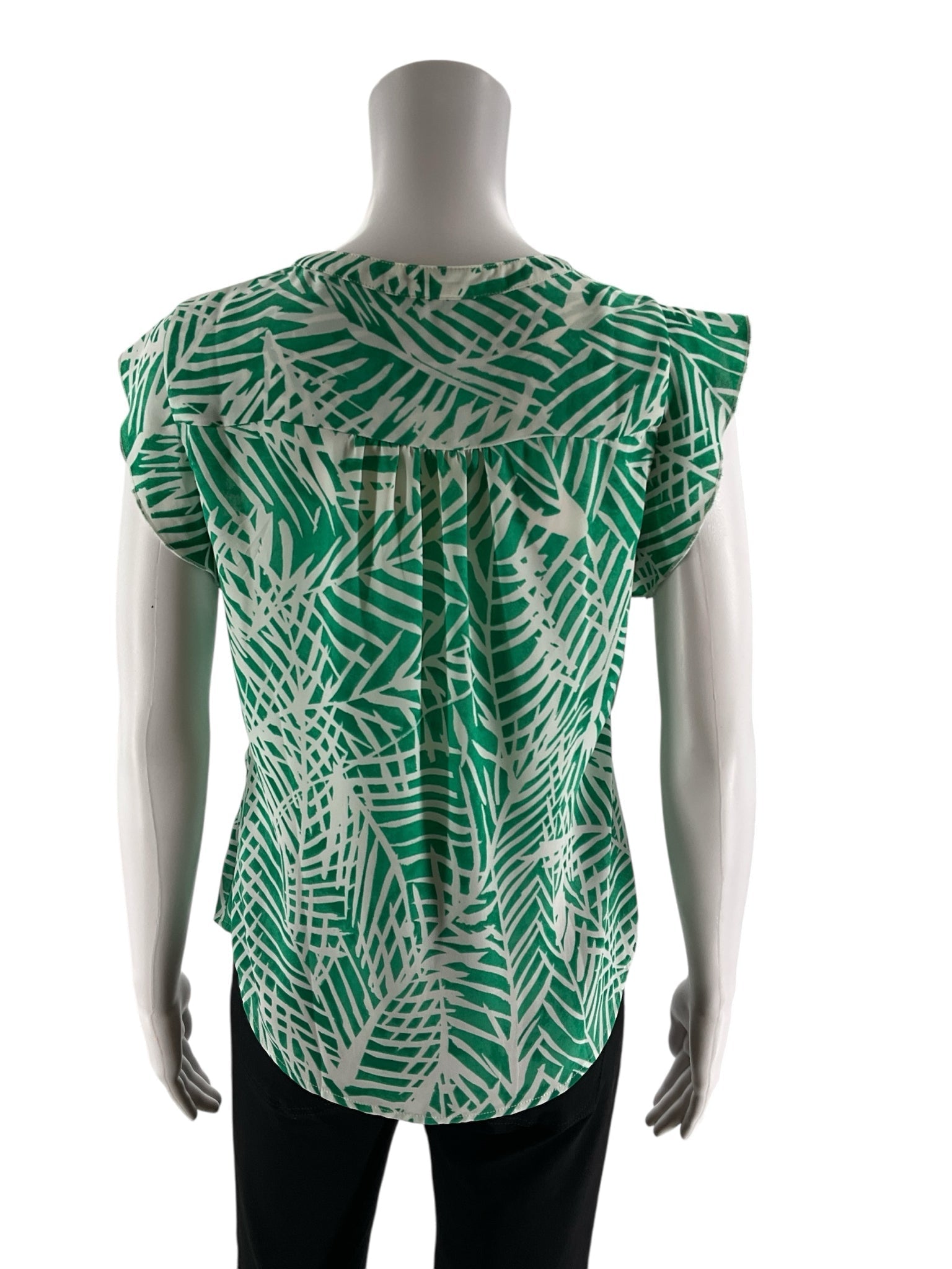 Talbots Green/White Print Pre-Owned Ladies Top - Size 4 Petite