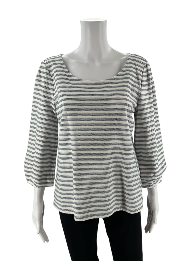 Talbots White/Navy Stripe Pre-Owned Ladies Top - Size Medium
