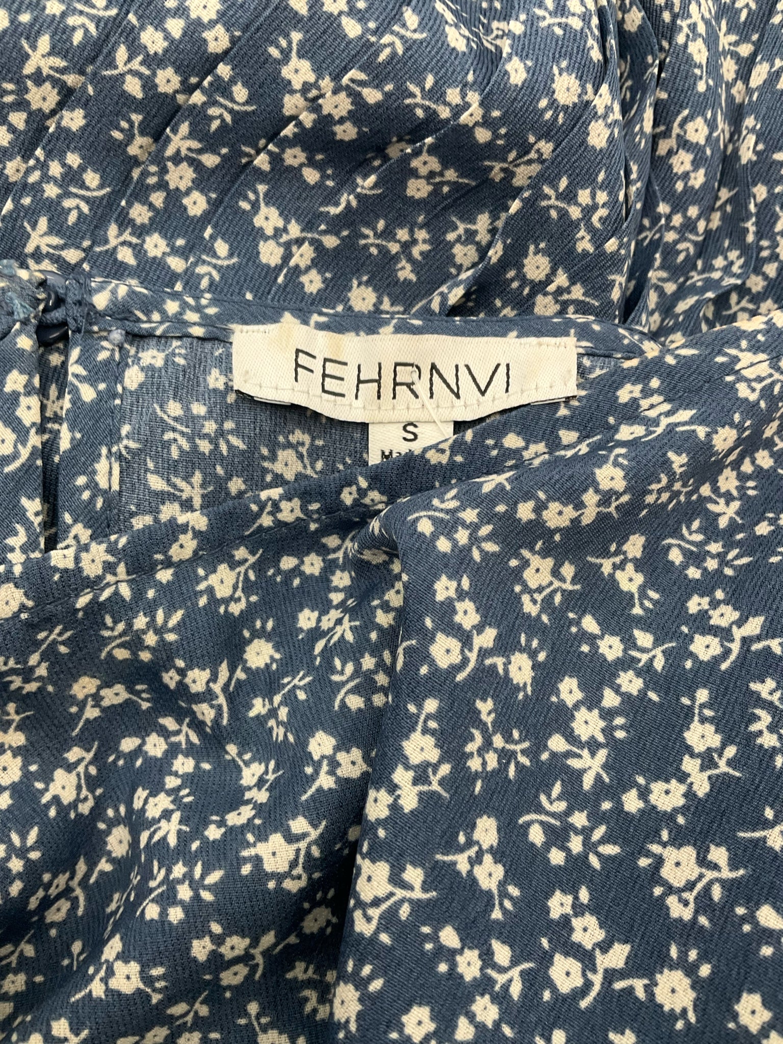 Fehrnvi Blue/White Floral Pre-Owned Ladies Dress - Size Small