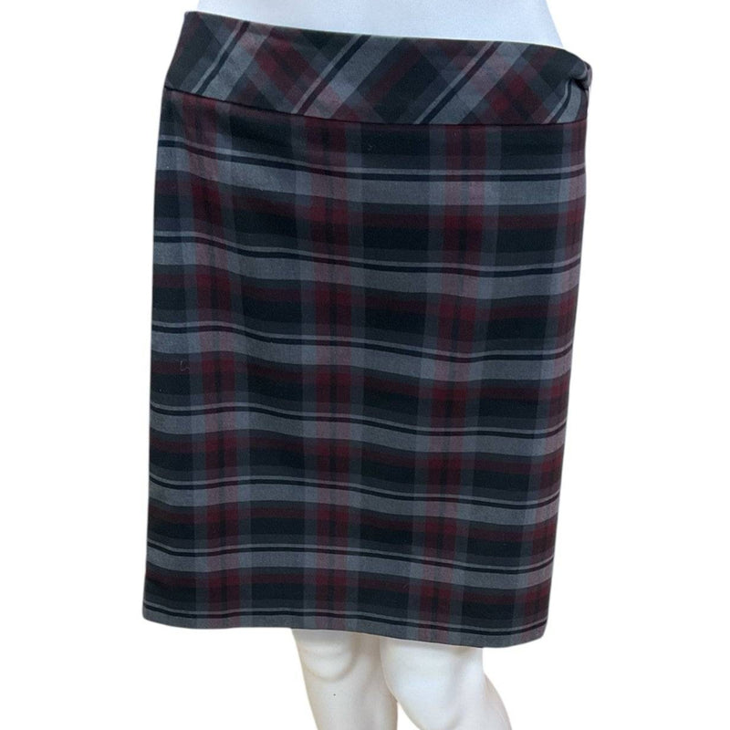 Loft Gray/Red Plaid Pre-Owned Ladies Skirt - Size 8 - Margaret’s Fine Consignment