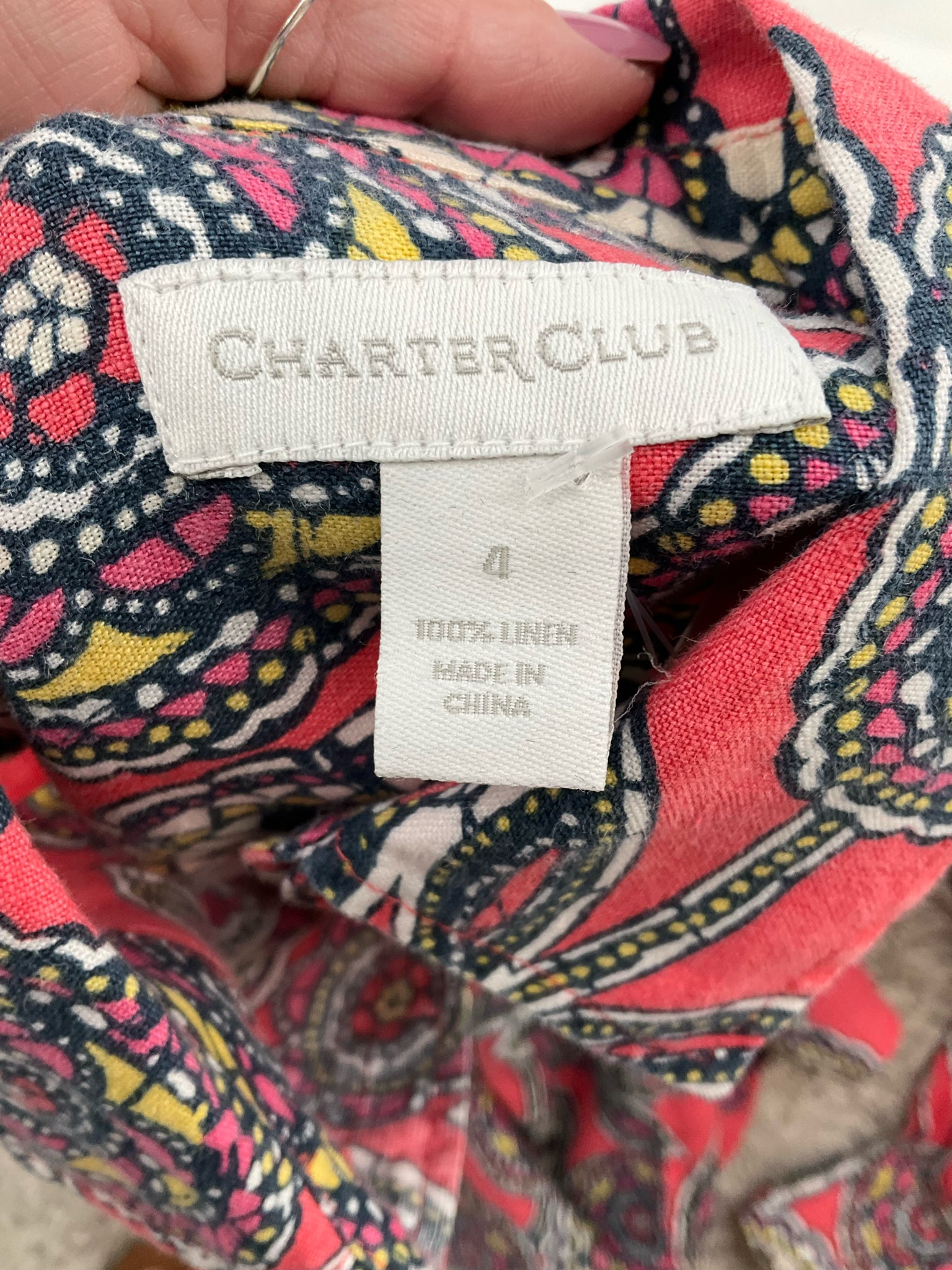 Charter Club Coral/Multi Print Pre-Owned Ladies Top - Size 4