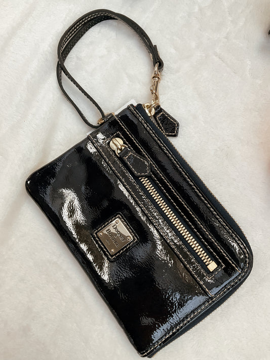 Dooney & Bourke Black patent wristlet