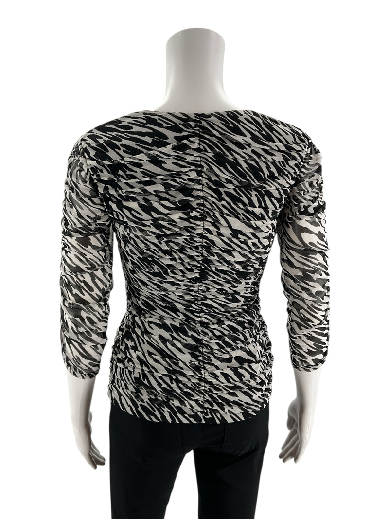 White House Black Market White/Black Print Pre-Owned Ladies Top - Size XS