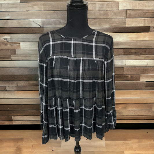 Mud Pie Size S black/olive Plaid Casual Top - Upstairs