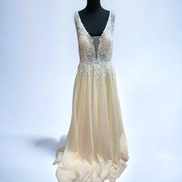 nox anabel Size 14/16 Pale Yellow Prom